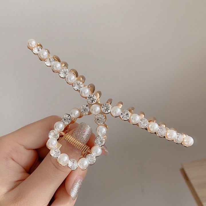 Large Shark Hair Claw Clip Vintage Korean Clips Colorful Geometric Hollow Pearl Crab Barrette Hair Accessories for Woman Girls