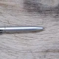 Pack of 4 Vinson Zero Ball Pen 0.7 mm by NOOR STATIONERS. 