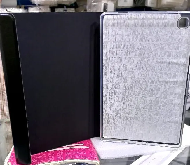 Samsung%20Galaxy%20Tab%20A7%20T505%2010.4"%20Book%20Cover%20-%20Black%20-%20Image%203