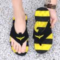 Fashion 2021 New Summer Flip-Flops Men's Slippers Trend Foam Net Red Boys Tide Brand Men's Sandals Support Shoes. 