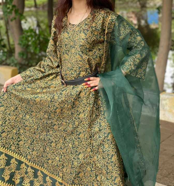 Stylish%20Era%20stitched%203pc%20Maxi%20dress%20for%20women%20and%20girls%20-%20Image%203