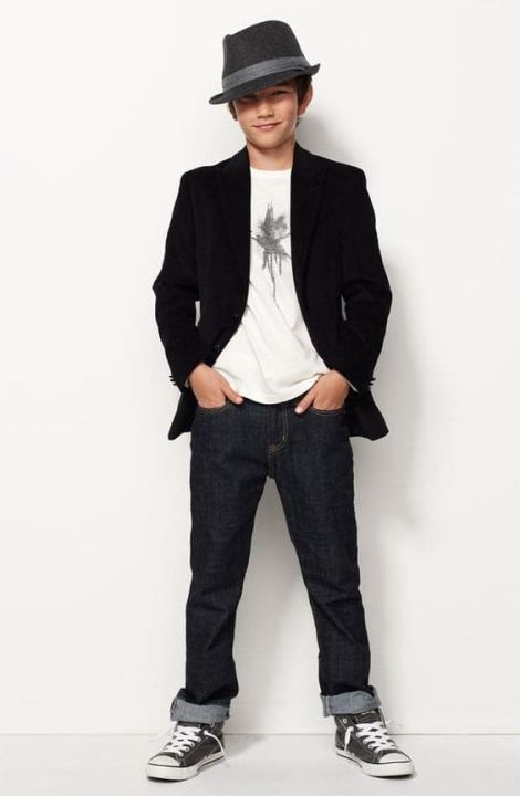 Kids%20Jeans%20Pant%20-%20Image%203