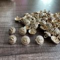 High-end lion head metal buttons, vintage British style, high quality coats, blazers, sweaters, formal wear decorative buttons. 