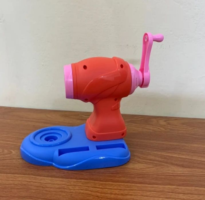 Play%20Color%20Dough%20Spaghetti%20Maker%20Noodle%20Set%20Kitchen%20Creations%20Pasta%20Maker%20Machine%20Pretend%20Chef%20Toy%20Modeling%20Clay%20Dough%20Tools%20for%20Kids%20%20Birthday%20Gift.%20-%20Image%206
