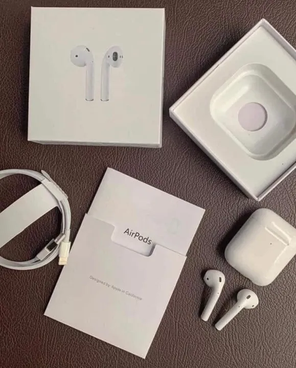 Wireless%20Bluetooth%20Connecting%20Earpods%20White%20Color%20Water%20Proof%20Stereo%20Supported%20Heatset%20-%20Image%203