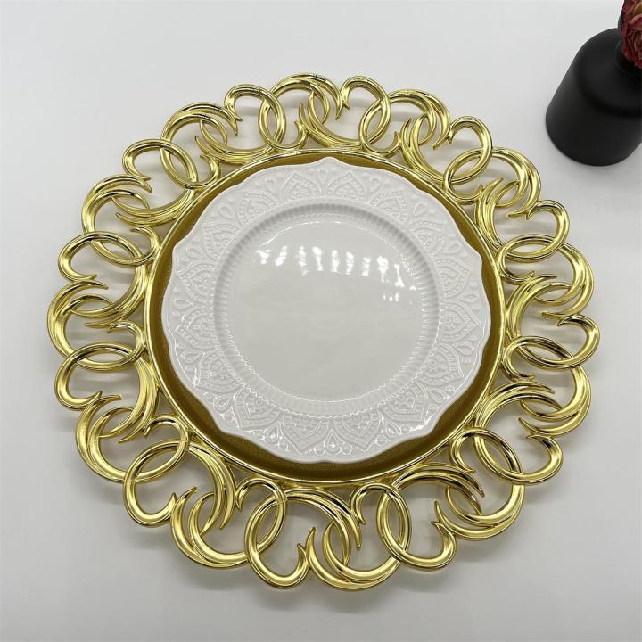 Fancy%20Golden%20Round%20Fiber/Plastic%20Platter%20with%2013%20inches%20Diameter%20for%20Dinner/%20Wedding//Engagement/Birthday/Bridal%20Shower/%20Engagement%20and%20other%20festive%20gatherings%20/%20cake%20serving/%20Mithai%20serving/%20Sweet%20Serving/%20Candies/Fruits/Flowers/Nikkah%20pen%20Plater/%20Gajra%20-%20Image%2010