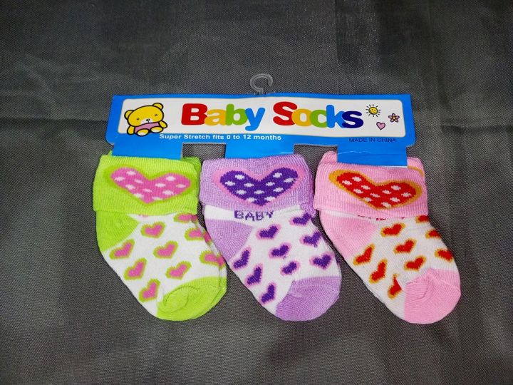 Pack%20of%203%20-%20New%20Born%20Babies%20Socks%20(Newborn%20Baby%20Socks)%20-%20Image%205