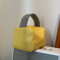 Makeup Organizer Bag Easy Access Sturdy Handle Cosmetic Bag. 