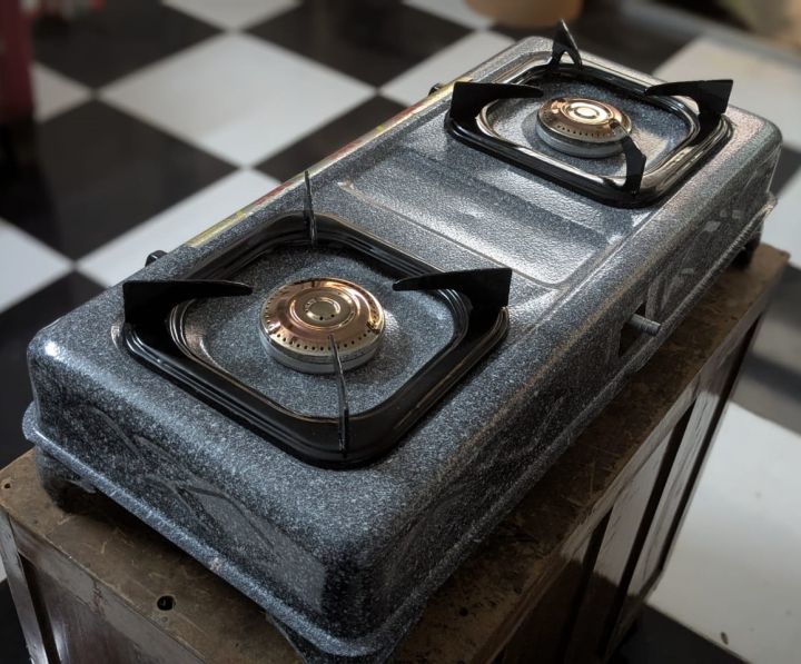 Pak%20MasterChef%202-Burner%20Gas%20Stove%20%7C%20Dual%20Steel%20Burners%20%7C%20Heavy%20Gauge%20Rust-Proof%20Body%20%7C%20Powder-Coated%20Trivets%20%7C%20NG/LPG%20Compatible%20-%20Image%205