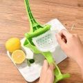 Manual Juicer Fruit Juice Squeezer Easy Manual Handheld Fruit Juicer. 