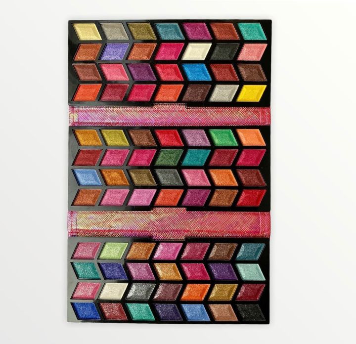 TV%20Parlour%2084%20Colors%20Nude%20Eyeshadow%20Palette%20High%20Pigmented%20Matte%20and%20Glitter%20eye%20shades%20Eye%20makeup%20Palette%20-%20Image%202