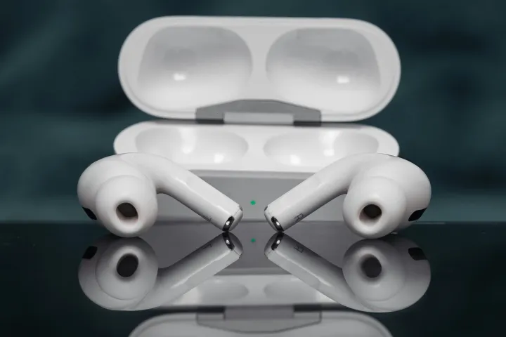 Airpods_Pro%20Wireless%20Earbuds%20Bluetooth%205.0%20Compatible%20with%20IOS%20and%20Android%20Both%20-%20Image%207