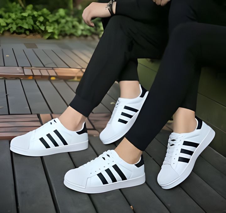 Top Trending Girls Sneakers in White n Black Daraz.pk