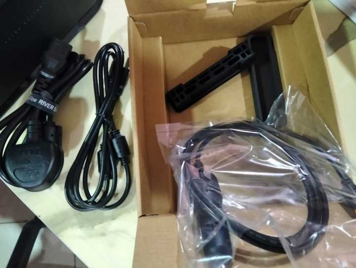 EcoFlow%20RIVER%203%20Max%20Plus%20Portable%20Power%20Station%20%7C%20600W%20Output%20%7C%20858Wh%20Capacity%20%7C%20Fast%20Charging%20-%20Image%204