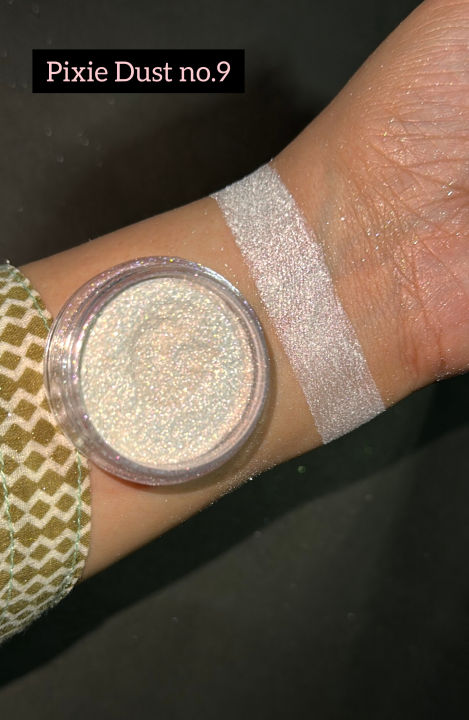 Sliss%20Beauty%20Pixie%20dust%20Eye%20shadow%20Glitter%20%20shimmery%20dust%20-%20Image%203