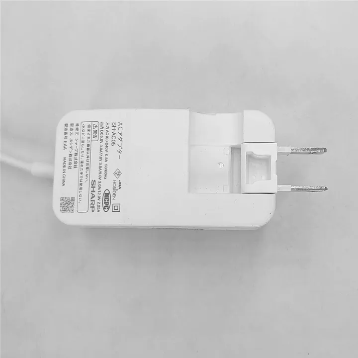Docomo%2027W%20Fast%20Charger%20for%20Sharp%20Aquos%20-%20Quick%20&%20Efficient%20Power%20Without%20Packing%20(Branded)%20-%20Image%204