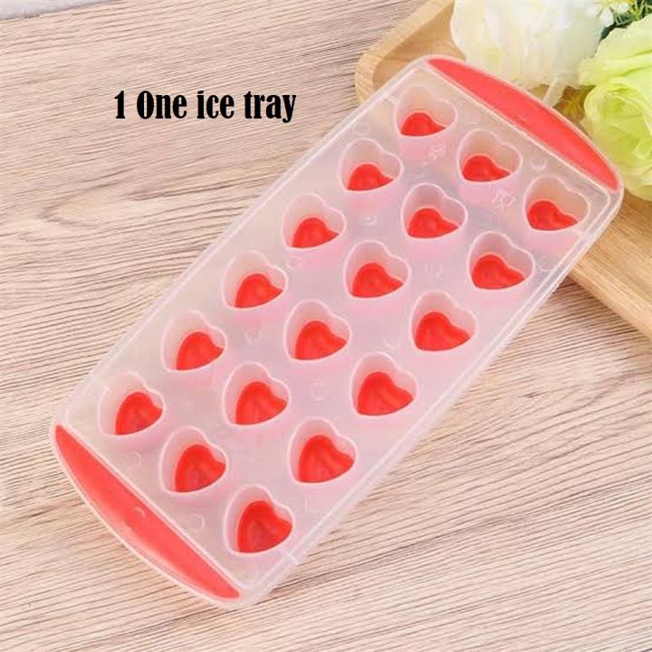 Easy%20Push%20Pop%20Out%20Round%20Mini%20Ice%20Cube%20Trays%20With%20Flexible%20Silicone%20Bottom%20-%20Image%209