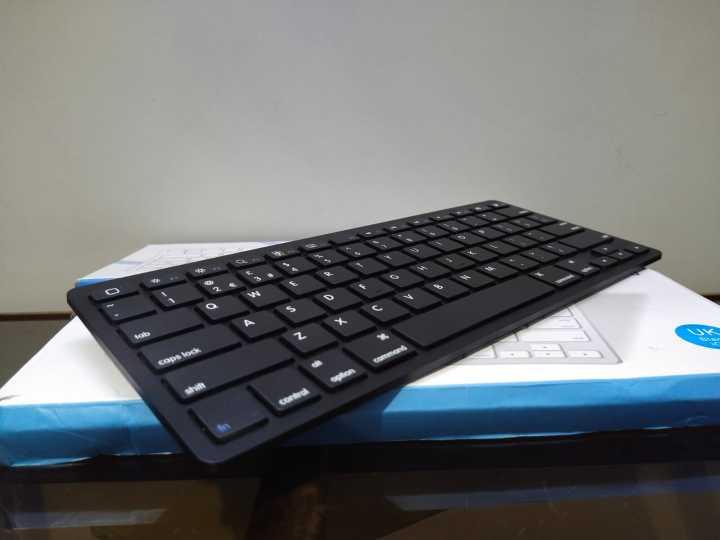 OMOTON%20KB066%20Bluetooth%20Wireless%20Keyboard%20-%20Image%205