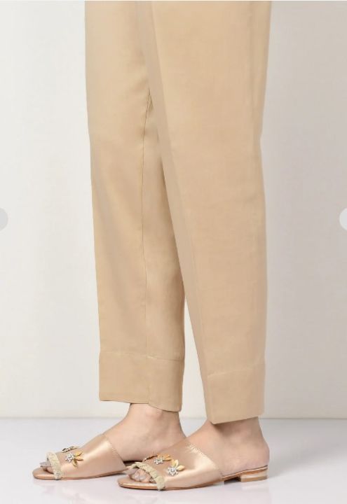 Black%20Trousers%20for%20Women%20-%20Image%203