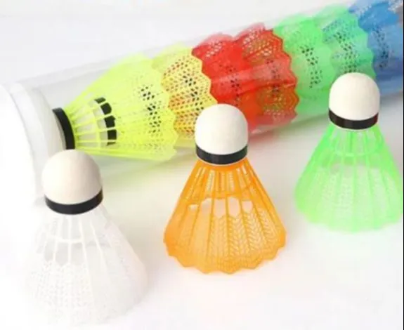 High-Quality%20Multicolor%20Shuttlecocks%20Set%20of%2012%20for%20Badminton%20-%20Durable%20Nylon%20Shuttlecocks%20for%20Sports%20&%20Outdoors%20-%20Image%204