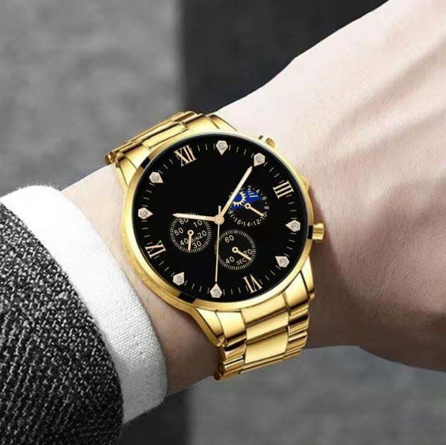 Pack%20of%202%20Classic%20Luxury%20Watch%20for%20Men%20/%20Boys%20With%20Golden%20Hand/Wrist%20Bracelet%20Chain%20-%20Image%203