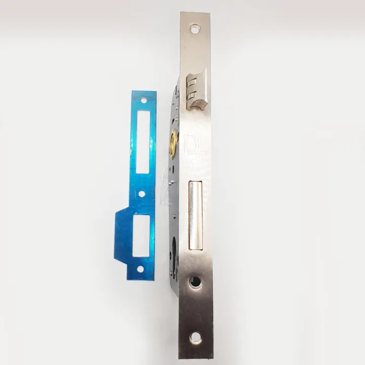 Large%20lever%20door%20handle%20lock%20body%20machine%20-%20Image%206