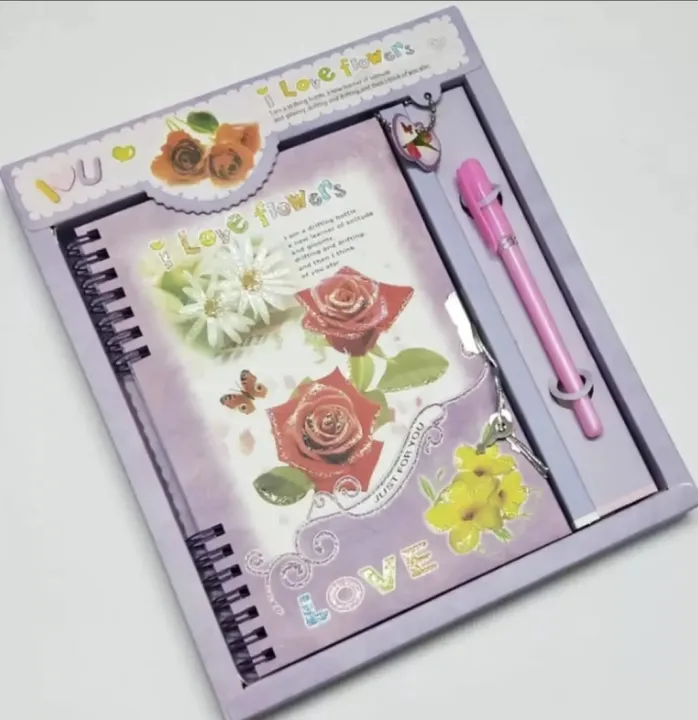 A-S%20%20Spiral%20Binding%20Fancy%20Lock%20Diary%20Medium%20size%20with%20box%20Pages%2062%20-%20Image%205