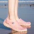 New  Famous Brand Casual Men Sandals Fashion Plastic Sandals Summer Beach Shoes Water Shoes Slippers Fast Shipping. 