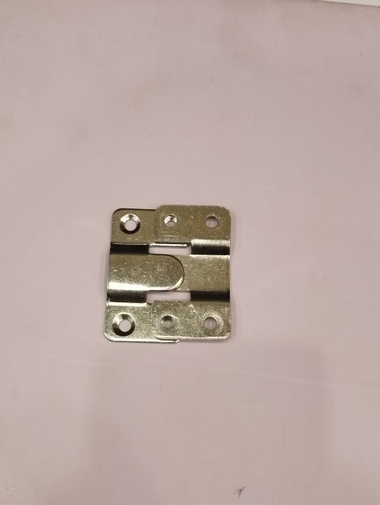 Premium%20Heavy%20Duty%20Steel%20Flush%20Mount%20Bracket%20-%20Single%20Pair%20of%20Interlocking%20Clips%20for%20Securely%20Hanging%20Photo%20Frames,%20Mirrors%20&%20Furniture%20-%20Image%209