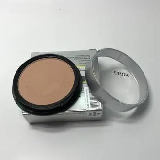 Etude%20Refill%20(Shade:03)%20-%20Image%203