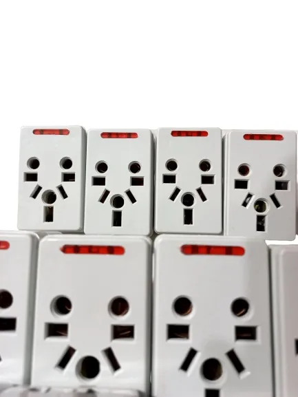 universal%20travel%20adapter%203%20pin%20to%202%20pin%20converter%20Multi%20plug%20socket%20Multiplug%20Adapter%20White%20with%20Safety%20Shutter%2016A%20-%20Image%203