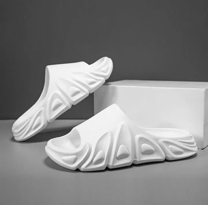New%20Best%20Quality%20Imported%20Casual%20Chappal%20for%20Boys%20Stylish%20Slipper%20for%20Men%20Non-slip%20Comfortable%20Summer%20Cloud%20Slippers%20Beach%20Sandals%20-%20Image%208