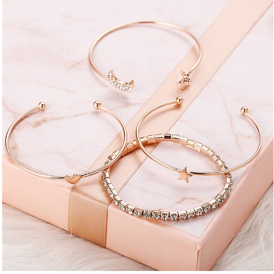 4PCS%20Set%20Open%20Bangle%20Delicate%20Star%20Moon%20Crystal%20Bracelet%20For%20Women%20Charm%20Jewelry%20Gifts%20-%20Image%204