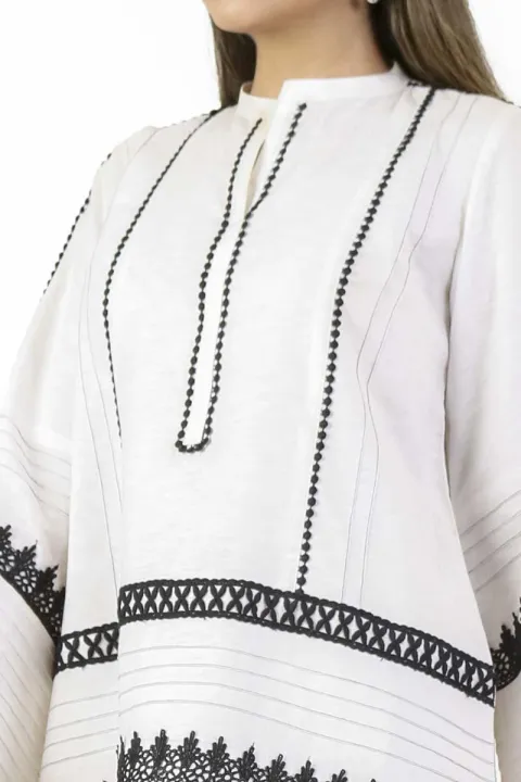 EGO%20Fall%20Collection%202019%20%20Classic%20B%20&%20W%20%20Off%20White%20Cotton%20Kurti%20For%20Women%20-%20Image%205