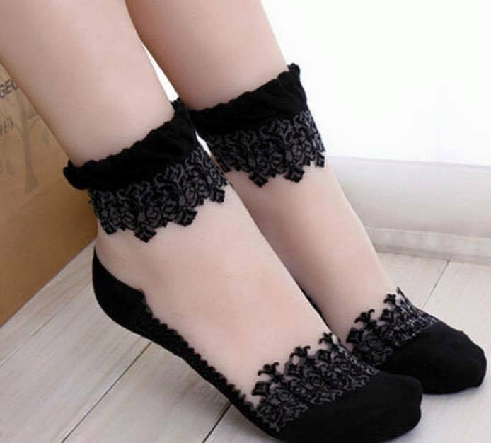 (PACK%20OF%201)%20baby%20fancy%20socks%20BY%20GOLDEN%20TRADERS%20-%20Image%203