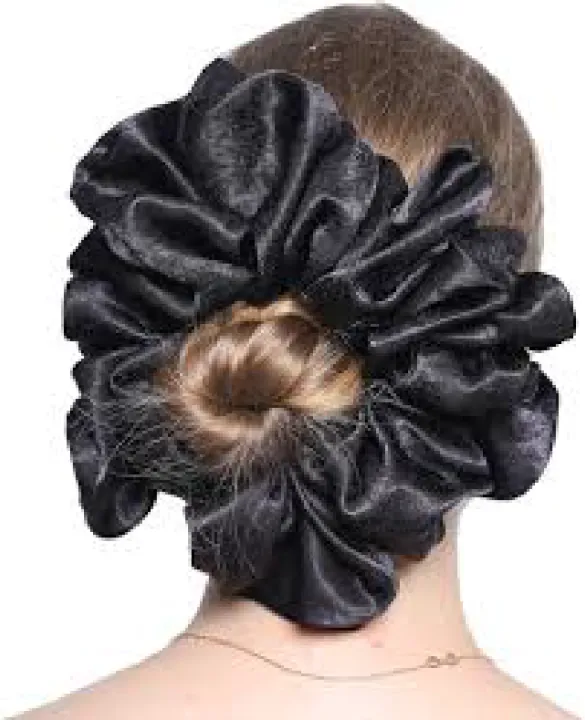 hijab%20scrunchie%20for%20volume,%20Big%20Hijab%20Volumizer%20Scrunchie,%20Silk%20Scrunchies%20for%20girls%20,%20Hijab%20Volumizer%20scrunchie%20,%20hijab%20bands%20-%20Image%204