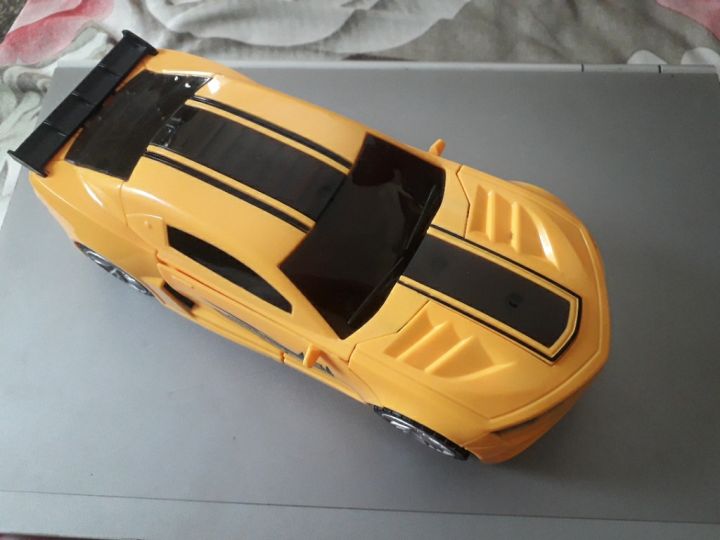 Transforming%20Robot%20Vehicle%20Toy%20for%20Kids%20-%20Educational%20Remote%20Control%20Play%20Vehicle,%20Unisex,%20Recommended%20for%20Ages%203+%20-%20Image%209