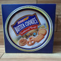 Pack of 1 Tin Box of Biskitop Cookies 350gm / Imported Cookies / Traditional Cookies / Cookies Art # SS-BC350g- (1 Box). 