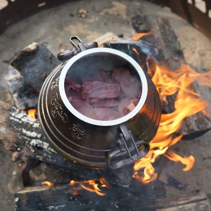 Heavy-Duty%20Cast%20Iron%20Pressure%20Cooker%20Afghan%20Kazan,%20Dual%20Handle,%20Camping%20&%20Travel%20Stove%20Compatible,%20Stovetop%20Safe%20-%20Image%205