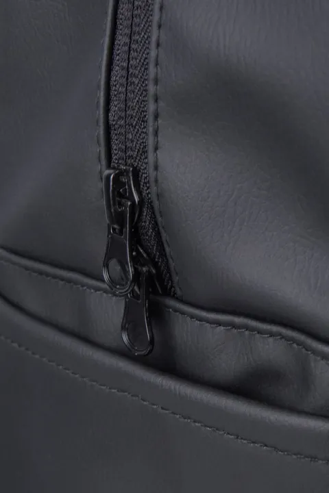 Backpack%20-%20Black%20-%20Image%202