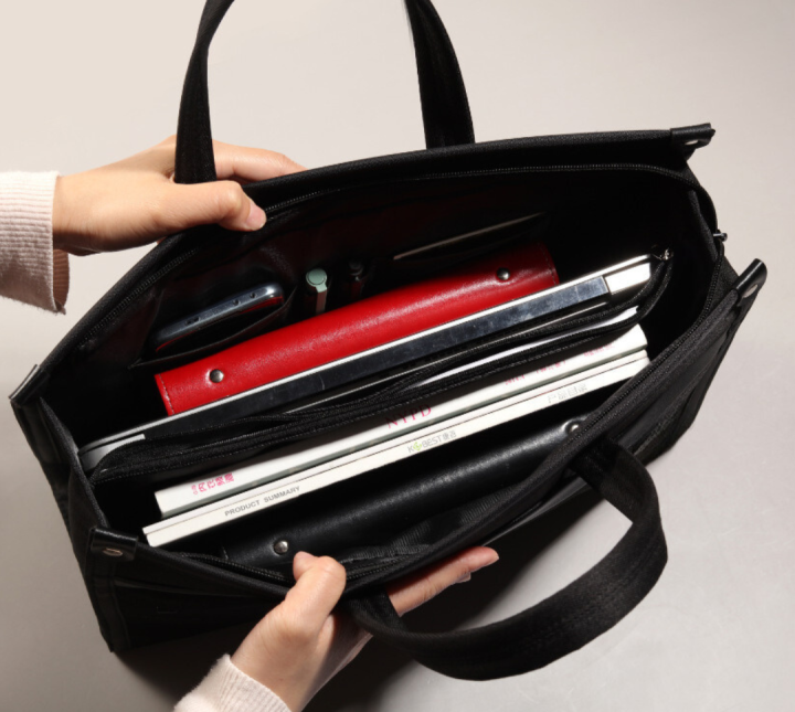 Bagzillas:%20Self-Standing%20Business%20Bag%20Laptop%20Shoulder%20Bag%20Travel%20Trip%20Business%20Bag%20%20Strong%20and%20Waterproof%20Traveler%20Bag%20Top%20Quailty%20-%20Image%202