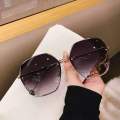 Round Sunglasses Women Brand Designer Gradient Fashion Sun Glasses Female Rimless Metal Oculos De Sol luxury designer. 