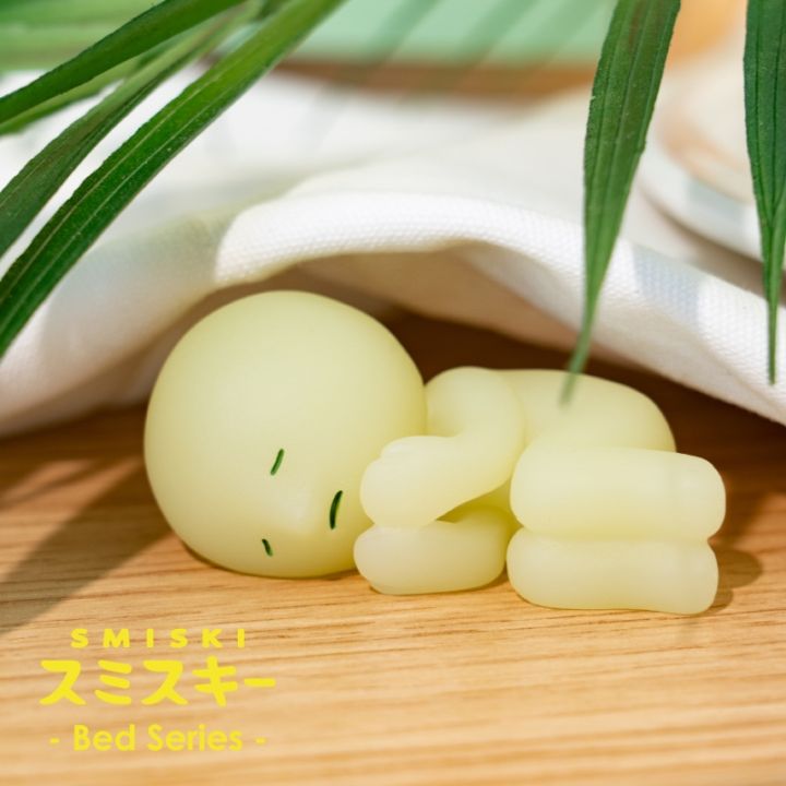 SMISKI bed Series Blind Box Japanese Figure Action corner Influencer Surprise Creative Glow-in-the-dark Doll Gift