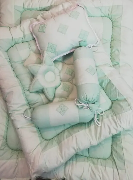 Baby%20Set%20-Complete%20Bedding%20-%206%20pcs%20Set%20-%20Image%204