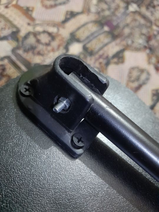 Laptop%20Table%20Hooks%20Laptop%20Table%20Stand%20Gadget%20Shop%20-%20Image%206