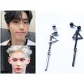Kpop Idol Jewelry Stray Han Ji Sung Lee Felix Same Triangle Chain Ear Studs Dangle Silver Black Drop Earring Teen Accessories. 