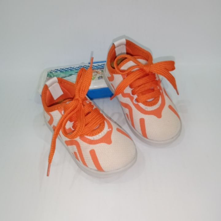 Kids%20New%20VIP%20Shoes%20for%20Boys%20&%20Girls%20boots%20Random%20store%20pk%20-%20Image%205