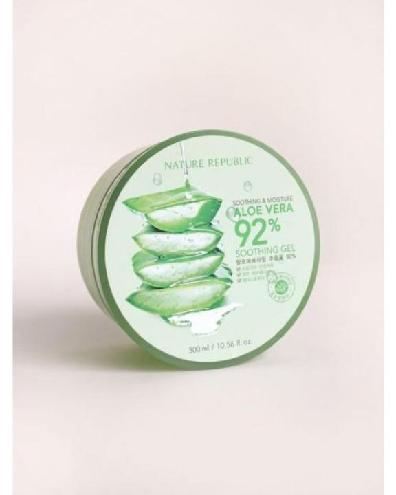 Aloe%20Vera%20Soothing%20Gel%20(Jar)%20-%20300ml%20-%20Image%205