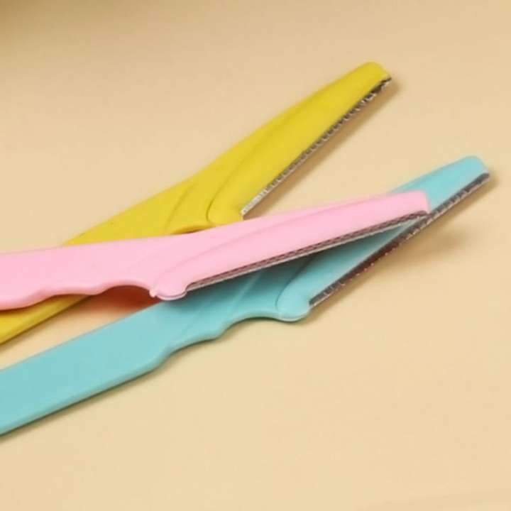 Tinkle%20Eyebrow%20Razor%203%20Pack,%20Eyebrow%20Face%20Hair%20Removal%20&%20Shaper%20(3%20Pieces)%20-%20Image%207