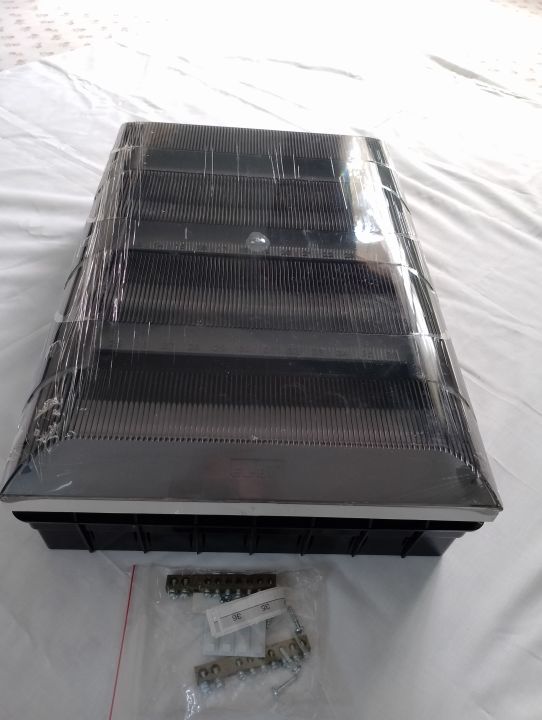 ELBi%20DB%20box%20with%20Cover.%20Available%20for%208.%2016.%2024.%20and%2036%20MCB%20circuit%20breakers.%20NEW.%20DOOR%20LOCK%20BROKEN.%20Made%20in%20TURKEY.%20Best%20for%20general%20use%20&%20Solar%20system.%20Electric%20Distribution%20box.%20-%20Image%206